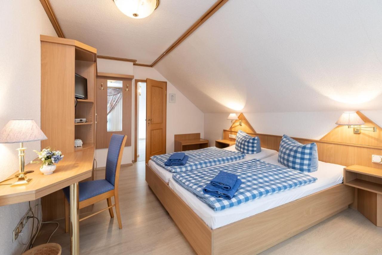 Landpension Germania Neuhausen  Екстериор снимка