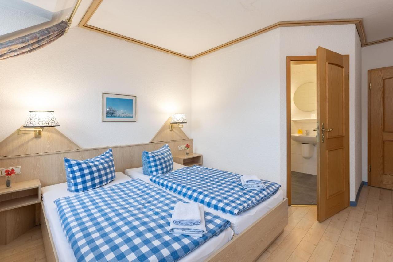 Landpension Germania Neuhausen  Екстериор снимка