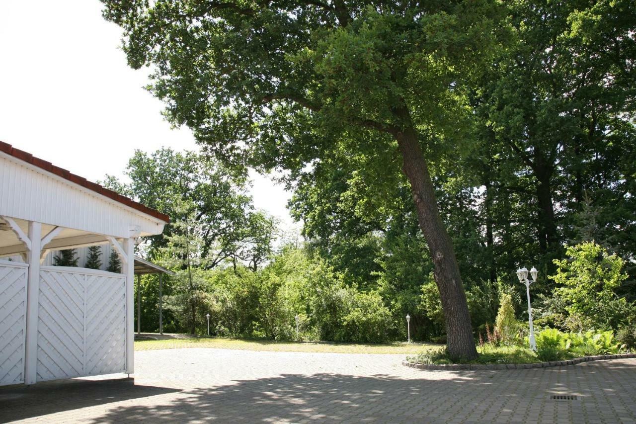 Landpension Germania Neuhausen  Екстериор снимка